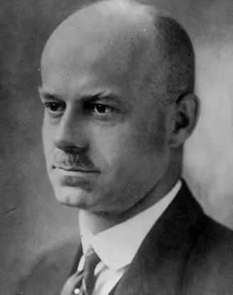 Portrait Erich Gloeden